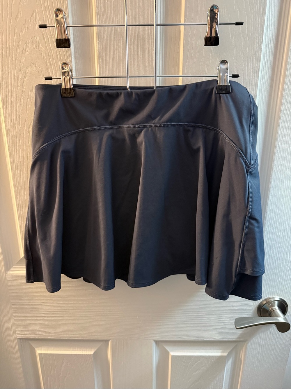 Old Navy women’s large black Active Skort - washed never worn
